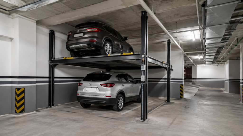 Elevadores para autos en México para sótanos con plataforma segura y altura adaptada al estacionamiento.